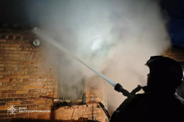 У Кривому Розі сьогодні вранці горів приватний будинок: загинула жінка та травмувався чоловік0