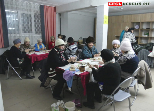 Майстер-клас &laquo;Тепло глини&raquo; для ветеранів в ПК Північний в Кривому Розі