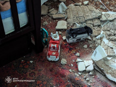 Ворог вдарив балістикою і  дронами  по Кривому Рогу,  11 людей постраждали,  з яких  троє - діти3