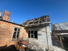 Ворожі удари по Нікопольщині: зруйновано будинок, є численні пошкодження4