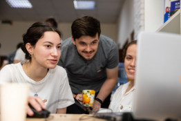 Вже понад півсотні зареєстрованих учасників: встигни долучитися до школи молодого лідера STARt LEAD0