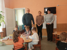 Для комфорту дітей, вчителів та вихователів - незважаючи на всі складнощі, спричинені війною, у Кривому Розі продовжується реалізація проекту з термомодернізації шкіл та дитячих садків2