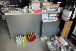 Контрафакт на понад 50 млн гривень: у Кривому Розі викрили підпільне виробництво цигарок та алкоголю2