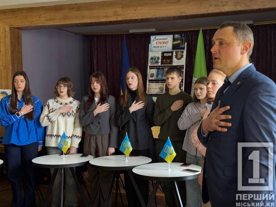 Кривий Ріг, Нікополь та Марганець: молодь об’єдналася заради пам’яті про Героїв2