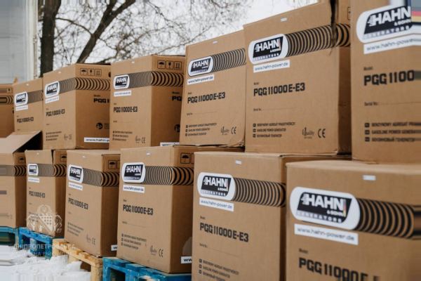 Криворізькі комунальники отримали генератори для безперебійного водопостачання2