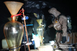 Нацполіція провела спецоперацію «Рубікон»: ліквідовано десятки нарколабораторій3