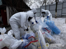 Нацполіція провела спецоперацію «Рубікон»: ліквідовано десятки нарколабораторій12