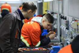 О. Вілкул: Для навчання молоді сучасним технологіям та перекваліфікації, у тому числі ветеранів та ВПО, у Кривому Розі відкрито навчальний центр для електриків0