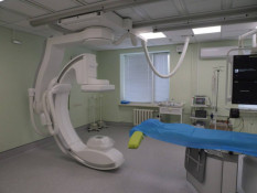 О.Вілкул: Попри війну, життя міста не зупиняється — від будівництва нових відділень та ремонту лікарень до унікальних операцій на серці. Місто й надалі забезпечуватиме все необхідне для розвитку медицини та порятунку людей6