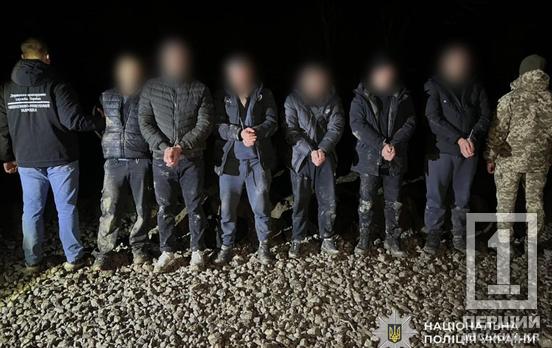 По 9 тисяч євро з кожного: на Закарпатті затримали іноземця, який перевозив мешканців Дніпропетровщини та інших областей до кордону