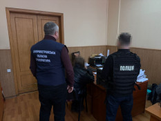 Продавав метадон під виглядом лікування: на Дніпропетровщині судитимуть експоліцейського0