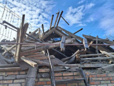 Протягом дня російські окупанти атакували громади Дніпропетровщини  КАБами та БпЛА: загинули двоє людей1