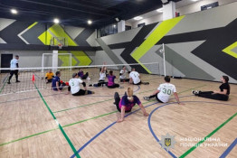 Товариська гра з волейболу сидячи об’єднала у Кривому Розі ветеранські команди Дніпропетровщини1