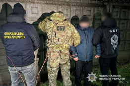 У Кривому Розі правоохоронці викрили схему нелегального виїзду з України0