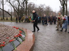 У Кривому Розі вшанували пам'ять учасників бойових дій на території інших держав5