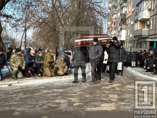 Жив для родини й воював за Україну: у Кривому Розі вічно спочиватиме Олег «Шторм» Демченко2