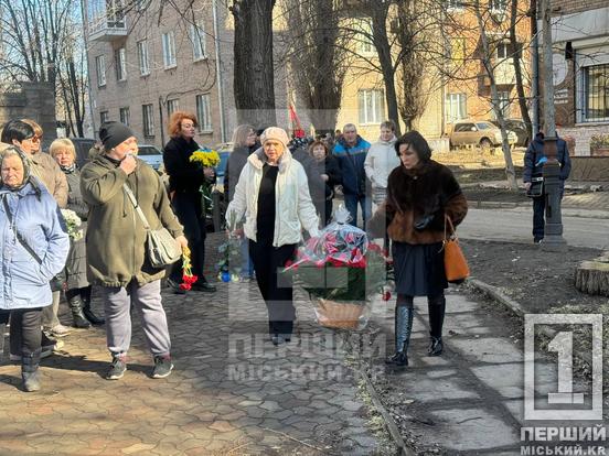 Більше року тому зник на курщині: у Кривому Розі провели в останню путь військовослужбовця Ігоря Чернегу2