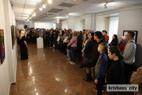 До 212-ї річниці від дня народження Тараса Шевченка у Кривому Розі відкрили виставку «SHEVCHENKO.CODE. Перезавантаження»2