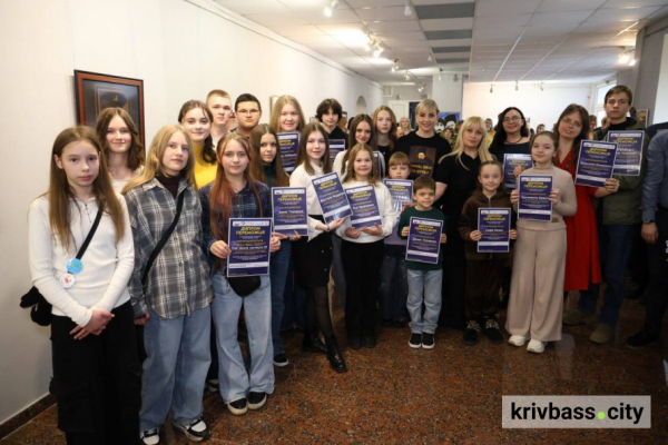 До 212-ї річниці від дня народження Тараса Шевченка у Кривому Розі відкрили виставку «SHEVCHENKO.CODE. Перезавантаження»3