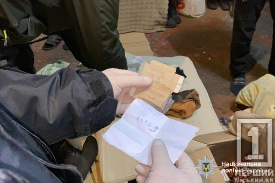 «Допоможемо врятувати ваші кошти»: двоє в’язнів прямо з камер примудрилися ошукали десятки людей по всій країні