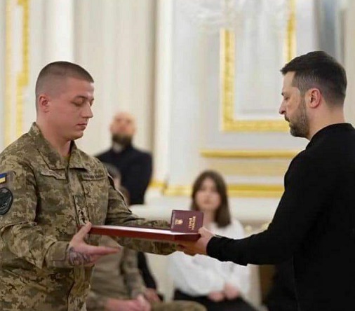 Герой України Андрій Скібін відвідав рідний Кривий Ріг і поспілкувався з молоддю5