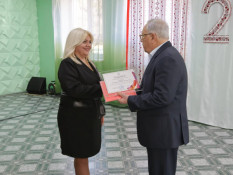 Юрій Вілкул привітав колектив Будинку милосердя «Затишок» з  20-річним  ювілеєм7