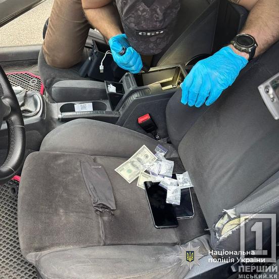 Кокаїн у флаконах з-під шампуню та VIP-сервіс у комендантську годину: під суд піде наркоугруповання, що промишляло у Дніпрі та інших містах