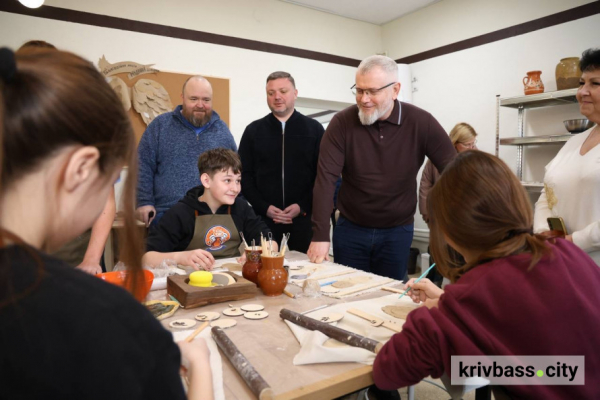 Криворіжці створюватимуть власні бренди: у місті відкрили інноваційний технологічний простір3