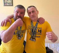 Криворізькі ветерани армреслінгу здобули медалі на Чемпіонаті України0