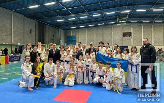 Обмін досвідом та перевірка власних лімітів: криворізькі рукопашники вибороли медалі на чемпіонаті Європи в Бельгії