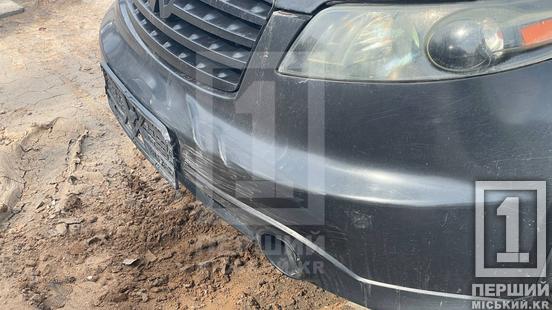 Один не поступився другому: на проспекті Металургів не розминулися Infiniti та Chevrolet