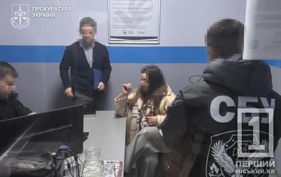 Піклувалися не про затишок знедолених, а про власну вигоду: багатодітній родині переселенців з Дніпропетровщини придбали дім за завищеною ціною