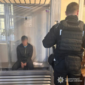 Продавав порнографію в Telegram: на Львівщині затримали чоловіка2