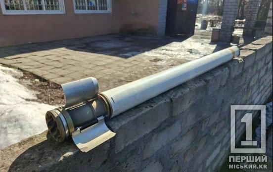 Ракета в електричці: на Дніпропетровщині чоловік влаштував смертельно небезпечний вояж