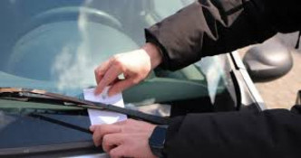Штрафи за паркування тепер доступні онлайн: запрацював новий сервіс