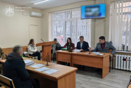 У Дніпрі суд виніс вирок чоловіку за зґвалтування дочки своєї співмешканки