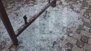 У місті знову зафіксували випадок вандалізму: пошкоджено зупинку громадського транспорту0