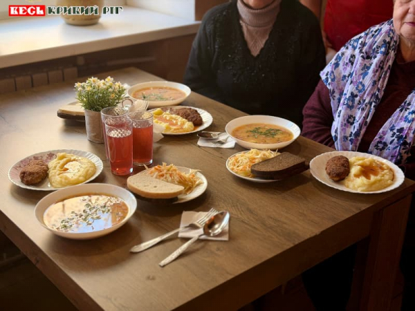 Гарячими обідами годує нужденних Карітас Кривий Ріг