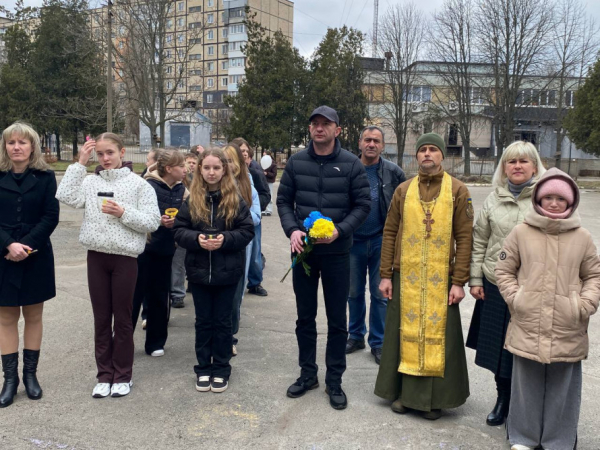 Вічна шана землякам-героям: у Кривому Розі увічнили ім`я полеглого Захисника