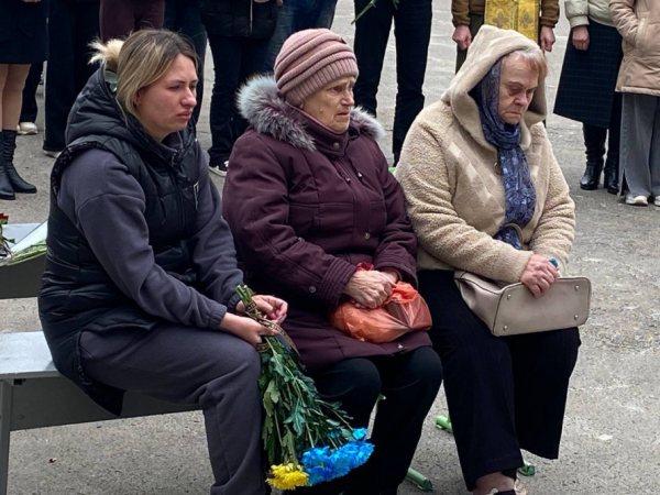 Вічна шана землякам-героям: у Кривому Розі увічнили ім`я полеглого Захисника