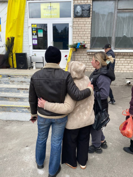 Вічна шана землякам-героям: у Кривому Розі увічнили ім`я полеглого Захисника