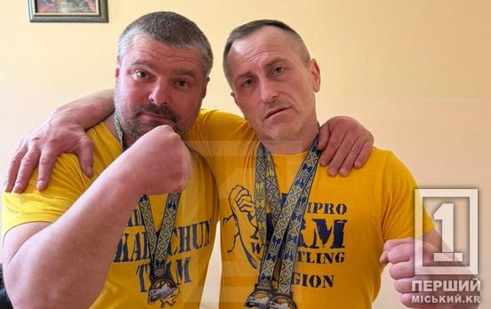 «Золото», «срібло» та «бронза»: криворізькі ветерани-армреслери тріумфували на Чемпіонаті України