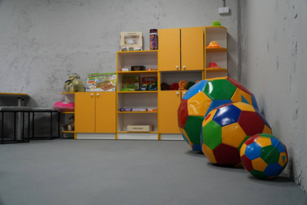 450 учнів одночасно: у Кривому Розі модернізували ще одне шкільне укриття