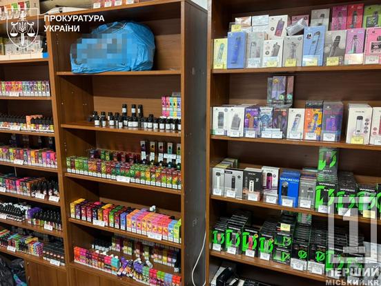 «Димова» імперія на 30 мільйонів: правоохоронці розгромили підпільне виробництво «електронок», що труїло всю країну