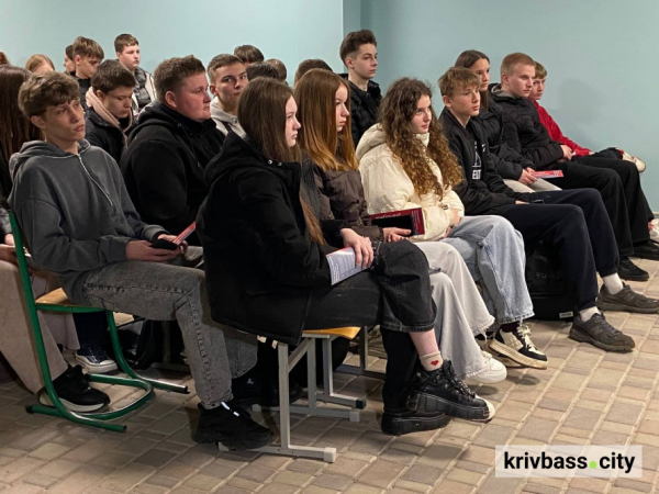 Кар’єра зі студентства: як Метінвест Політехніка розвиває можливості для молоді в проєкті ROAD SHOW