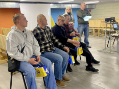 Криворізька молодь та захисники провели дискусію у межах проєкту «Спілкуй.Ветеран»