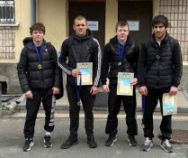 Криворізькі борці вибороли золоті медалі на обласному чемпіонаті у Дніпрі