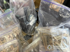 На Дніпропетровщині накрили наркобізнес із виробництвом у Дніпрі та збутом по Україні