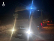 На Дніпропетровщині виявили вантажівки з серйозним перевантаженням