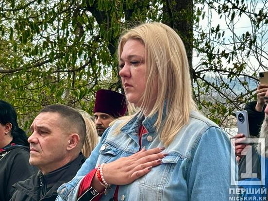 Ніколи не забудемо подвиги: у КГ №58 відкрили меморіальні дошки на честь Олександра Яворського та Артема Буряковського